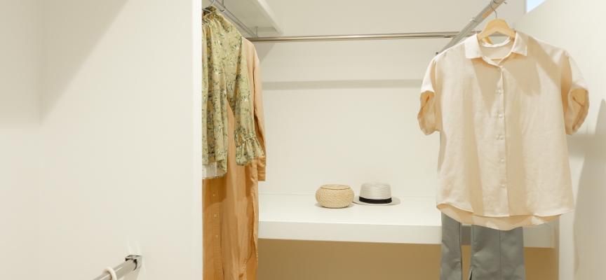 施工事例のスライド クローゼットの写真